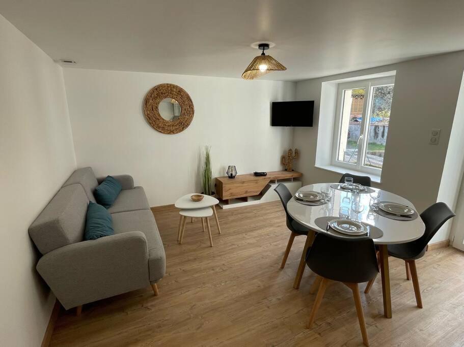 Logement Idealement Situe Sur La Voie Verte Celles-sur-Plaine Exterior foto
